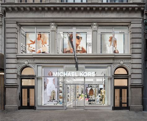 foto's van michael kors antwerpen|Michael Kors Antwerp Huidevettersstraat.